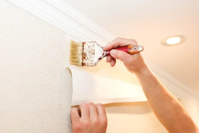 Pose de papier peint à Saint-Civran — revêtements muraux et toiles de verre